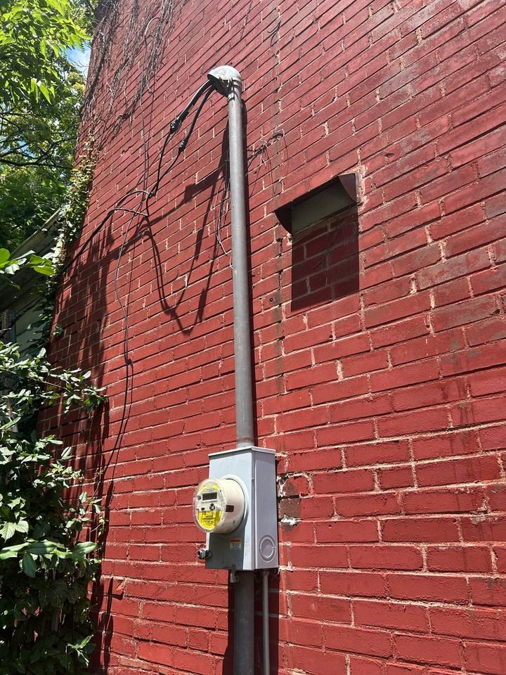 563 N 24th St - Photo 5 of 16