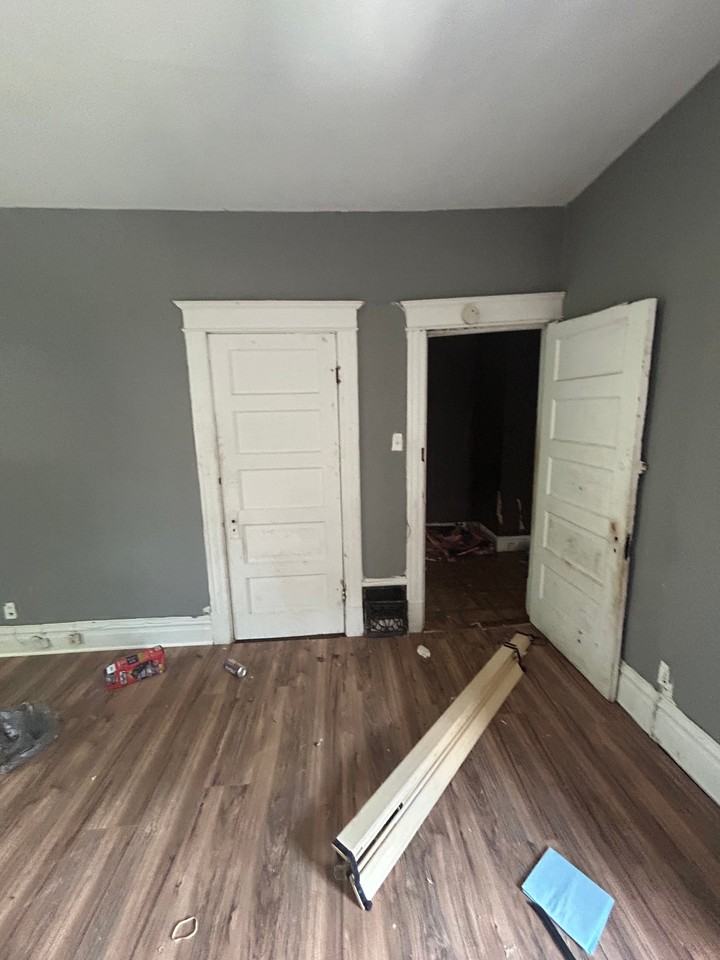 563 N 24th St - Photo 7 of 16