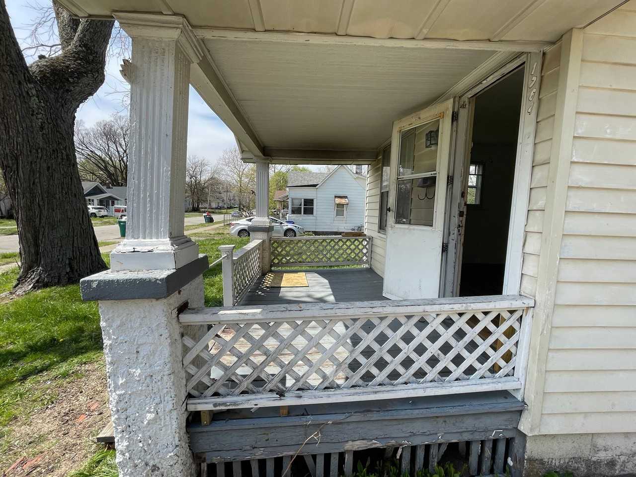 1764 E Johns Ave - Photo 5 of 19