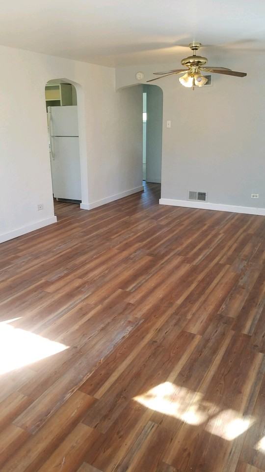 2763 Hooker St - Photo 3 of 19