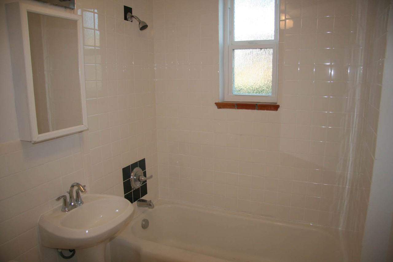 2763 Hooker St - Photo 5 of 19