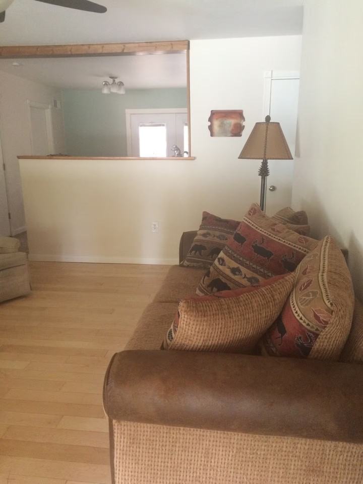1872 Silver Eagle Court - Photo 3 of 36