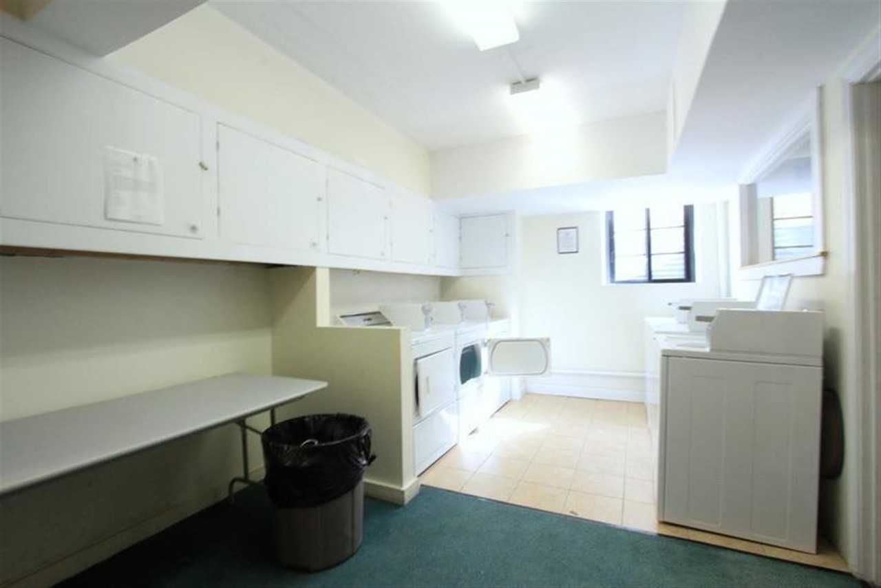 60 Brattle Sq #402 - Photo 5 of 13