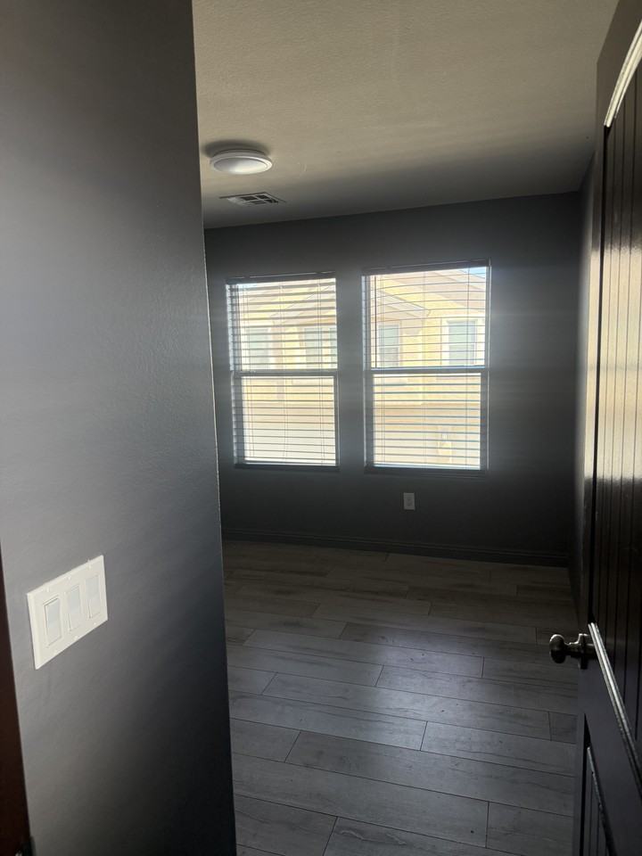 9339 Square Dance Pl #101 - Photo 6 of 9