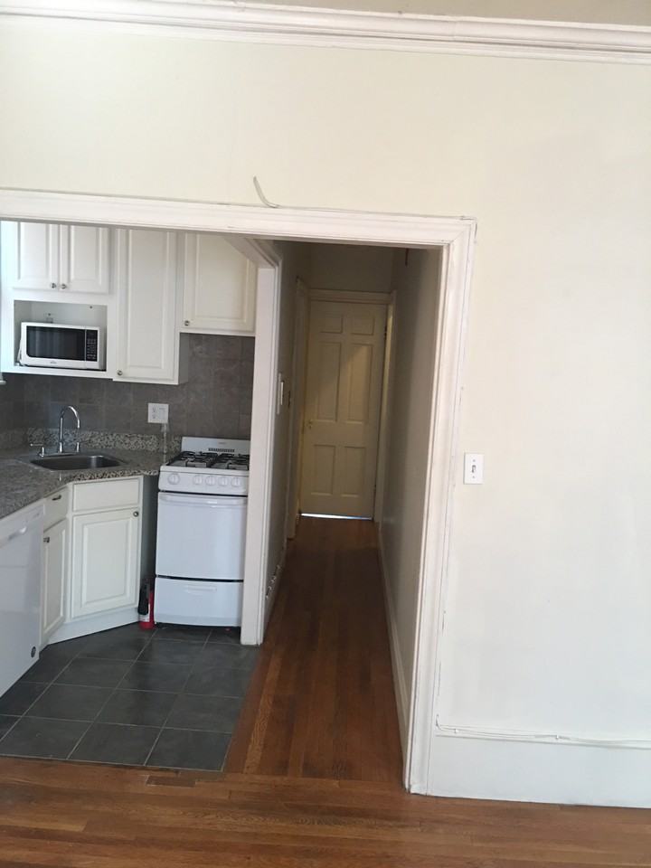 45 Pinckney St #3 - Photo 5 of 8