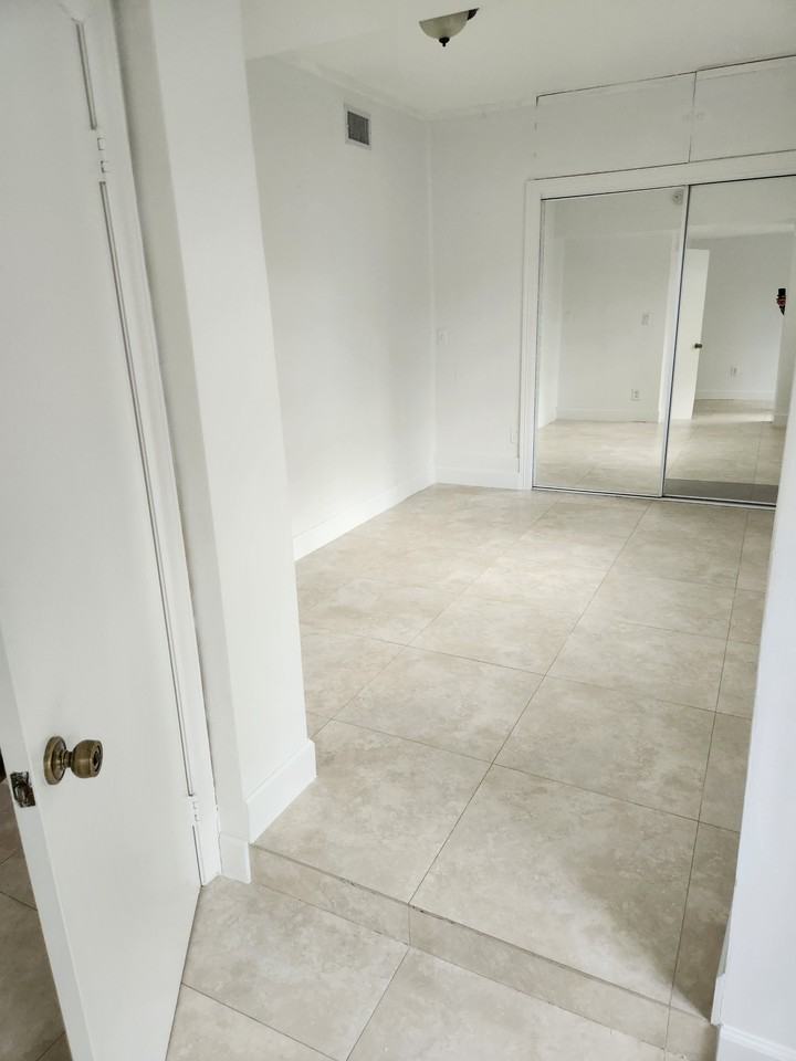 11455 Sw 82nd Ave #NA - Photo 5 of 23