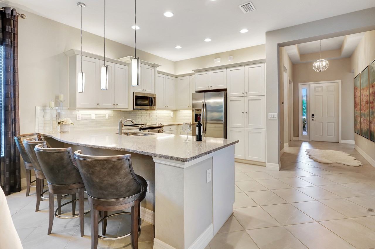 11619 Meadowrun Cir #NA - Photo 2 of 27