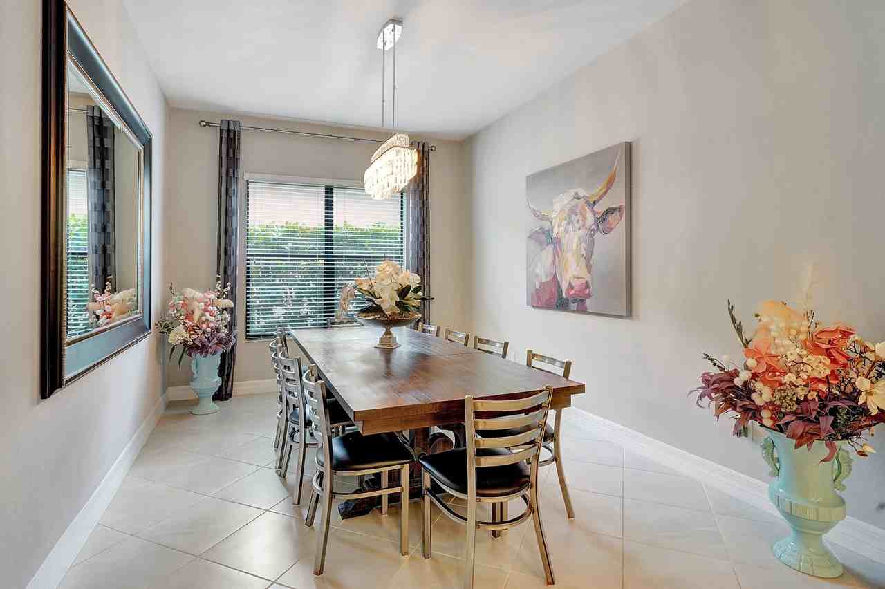 11619 Meadowrun Cir #NA - Photo 3 of 27