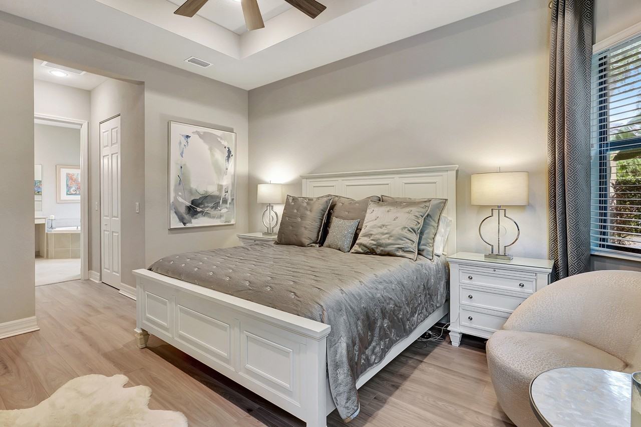 11619 Meadowrun Cir #NA - Photo 5 of 27