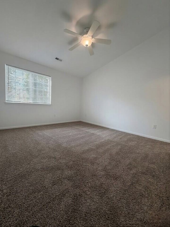 100 Gethings Cir #501-8 - Photo 3 of 11