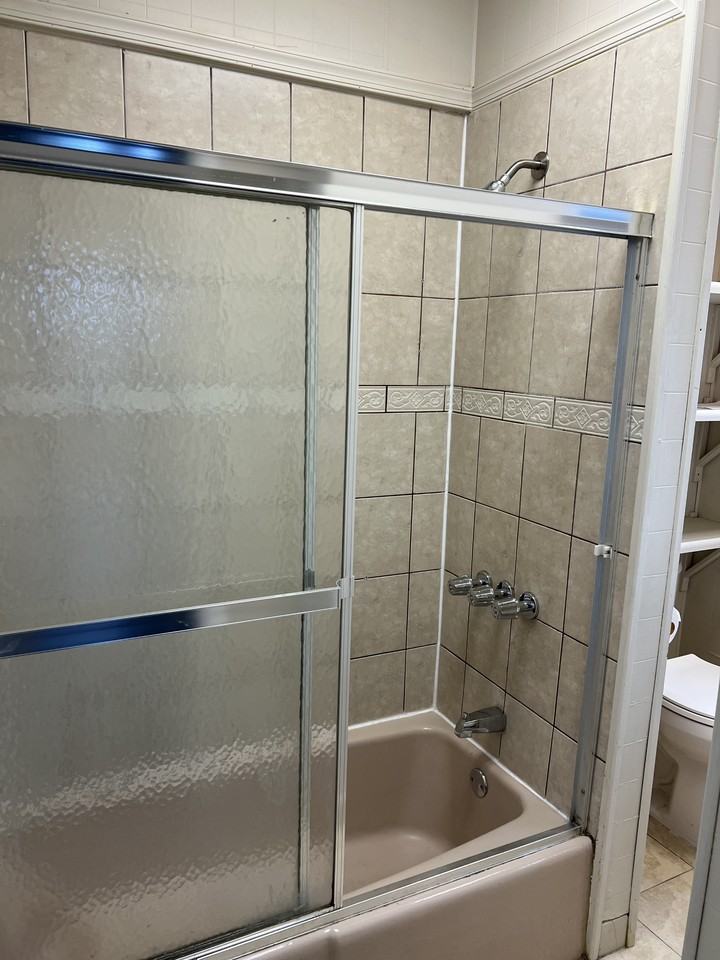 9 W 17th St #5 - Photo 5 of 11