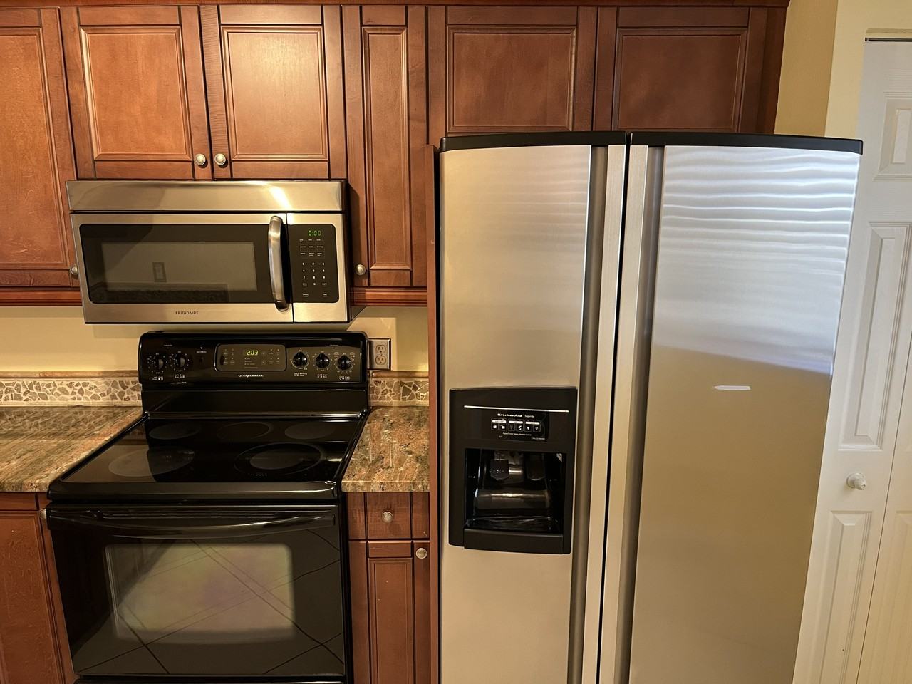 1986 Pelican Landing Blvd #1511 - Photo 4 of 18