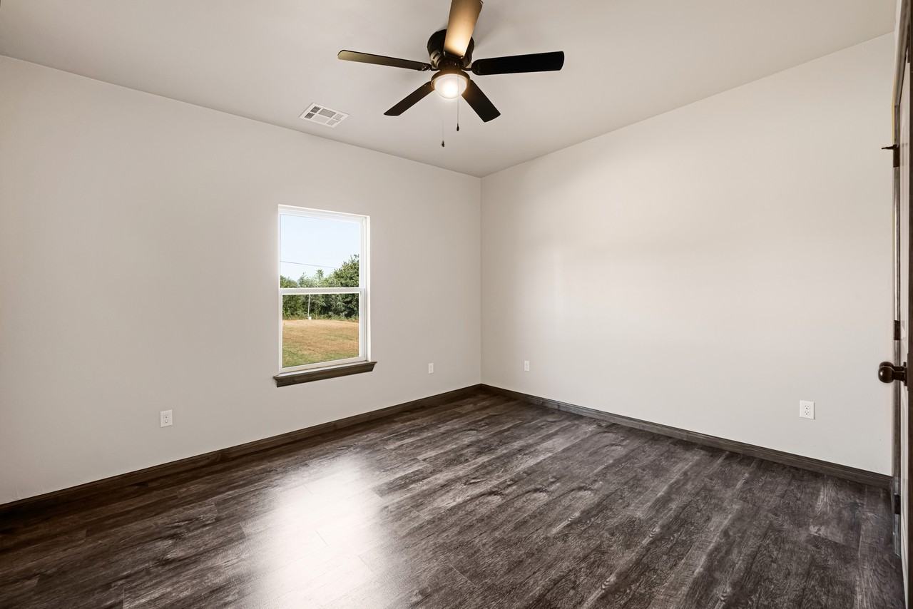 12670 Se 134th St #NA - Photo 5 of 36