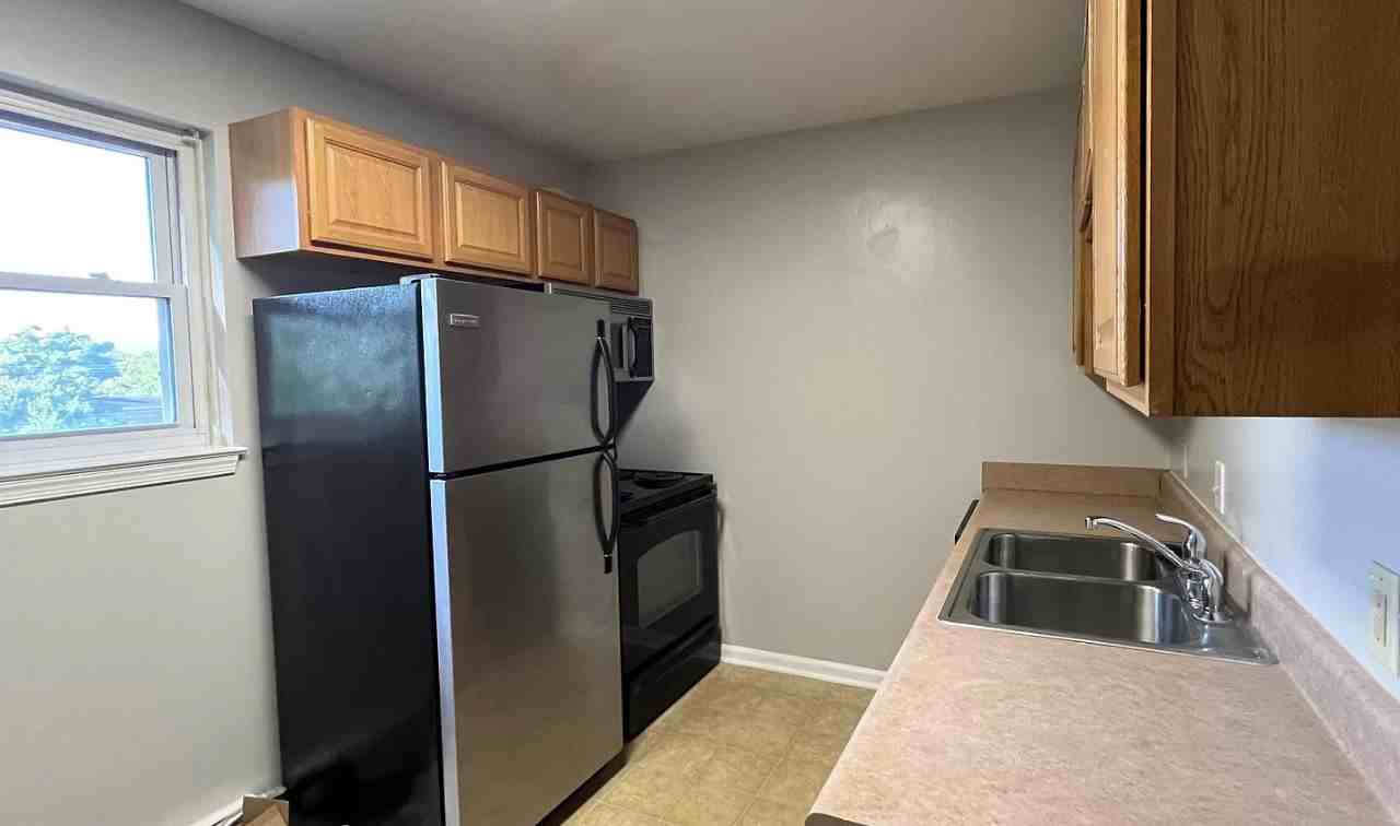 1033 Jeanette Ave #1033 - Photo 4 of 12