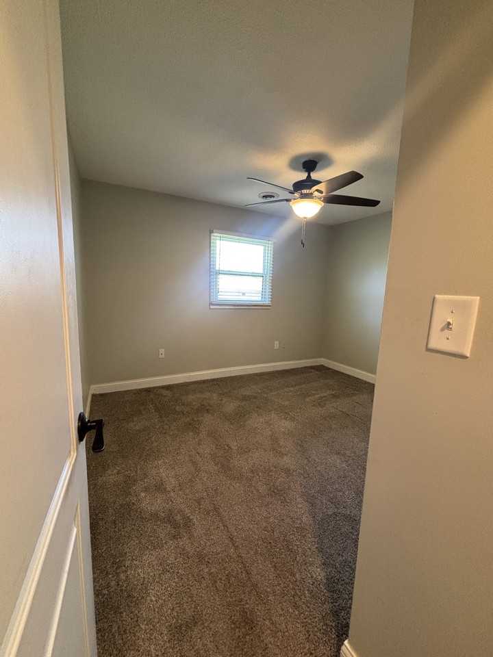 Colfax St #S - Photo 5 of 12