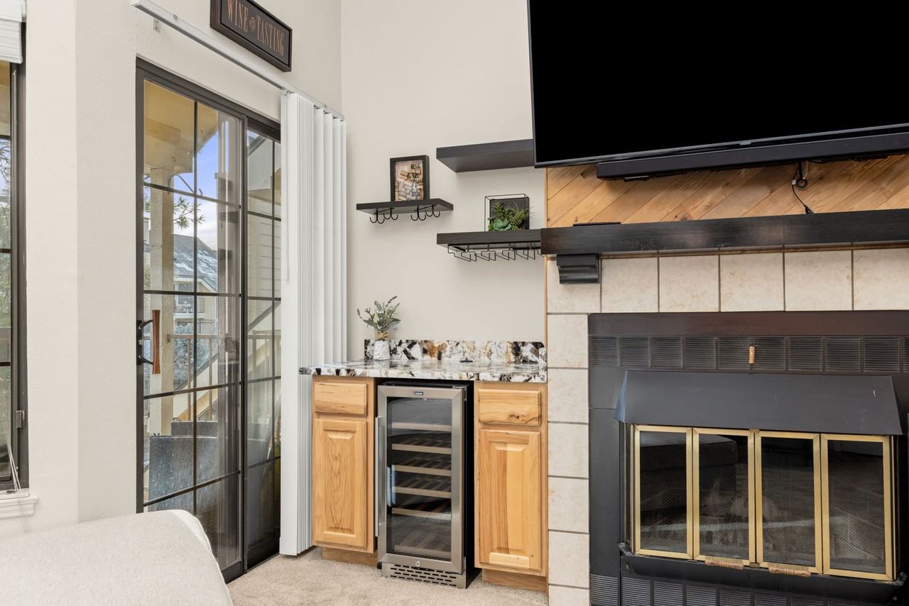 4856 E Kentucky Ave #F - Photo 2 of 15