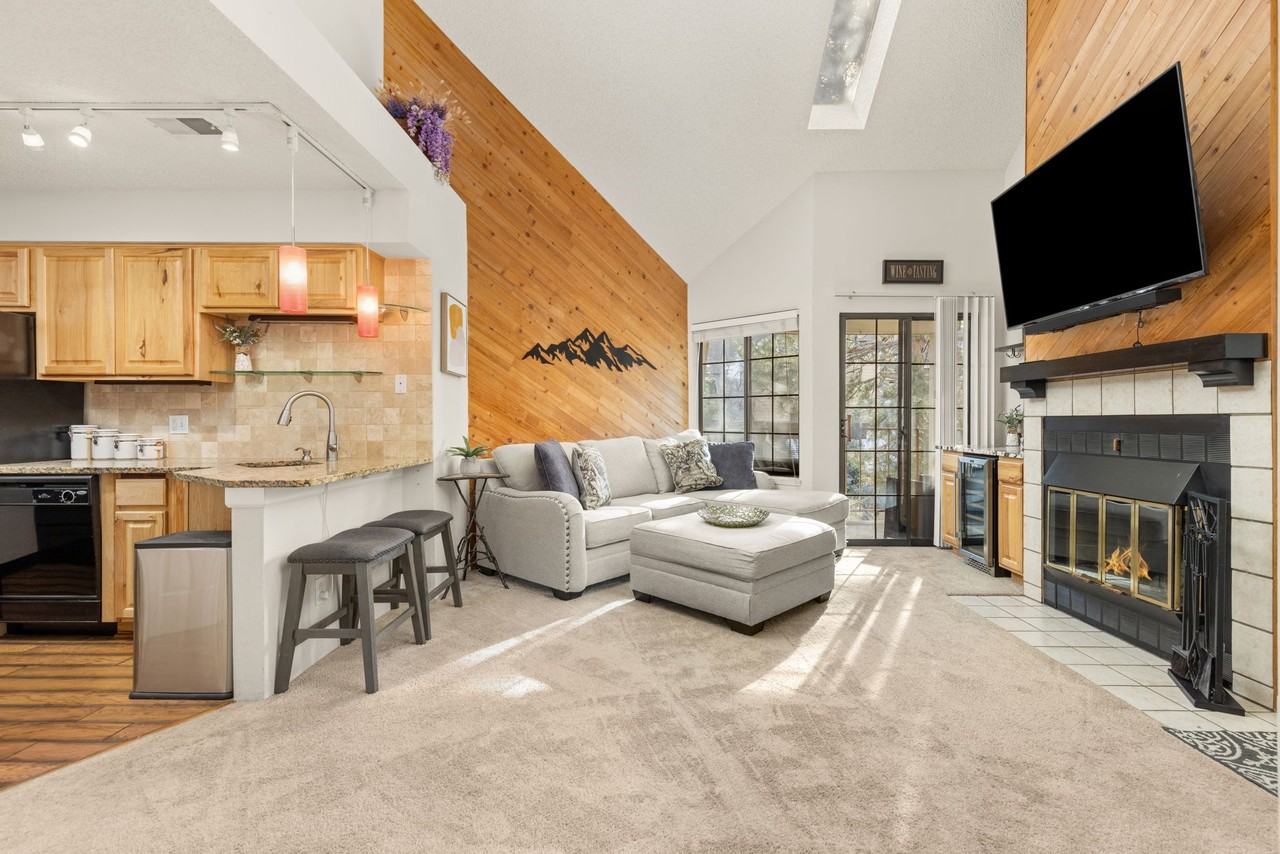 4856 E Kentucky Ave #F - Photo 3 of 15