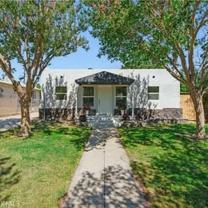 832 W 17th St #NA - Photo 1 of 1