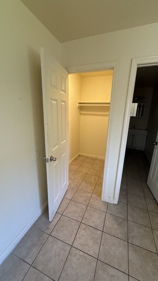 965 Atwater Blvd #I - Photo 3 of 5