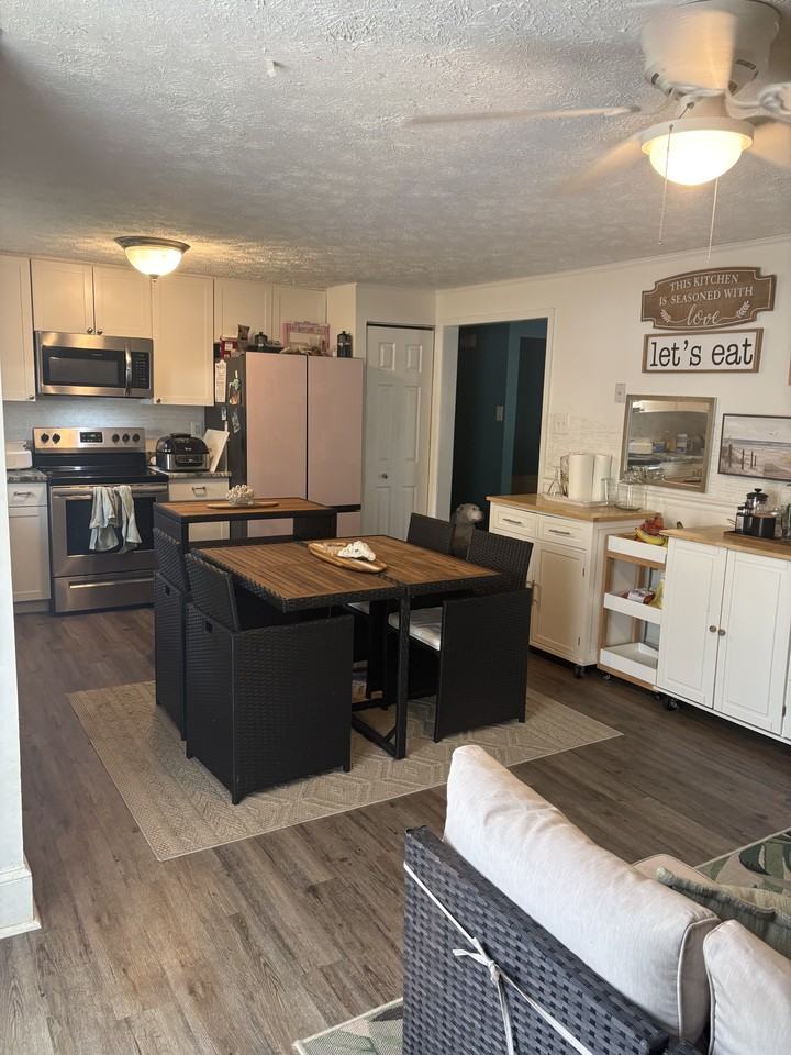 10603 Holleybrooke Dr #NA - Photo 4 of 10