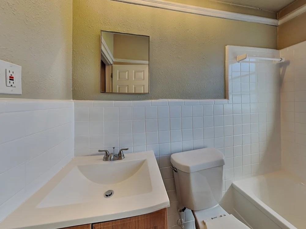 2239 Curtis Dr S #NA - Photo 6 of 7