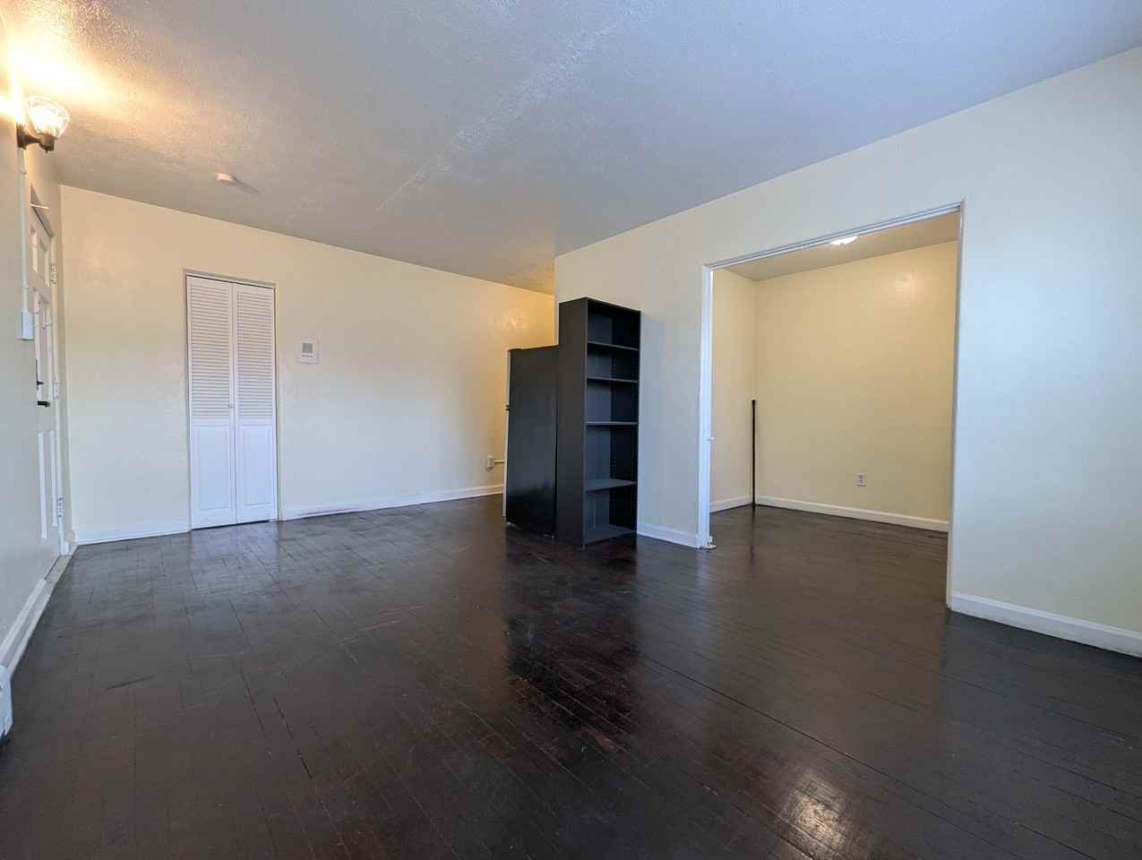 1310 Mishawaka Ave #7 - Photo 3 of 6