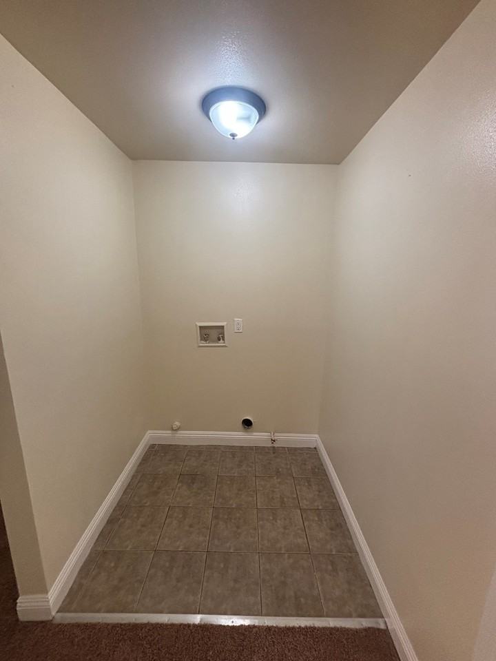 1011 56th Street - Photo 7 of 22