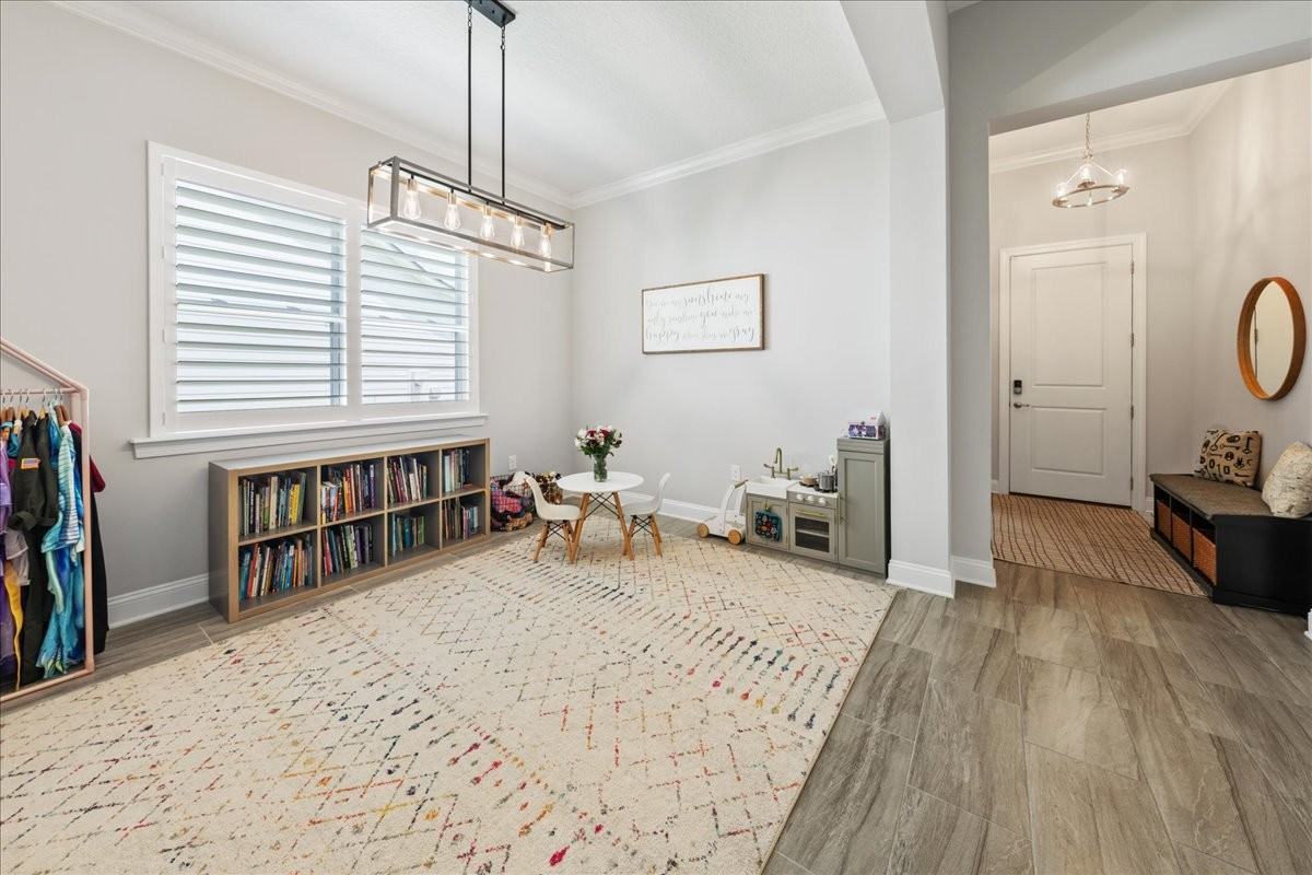 10300 Silverbrook Trl #1 - Photo 7 of 50