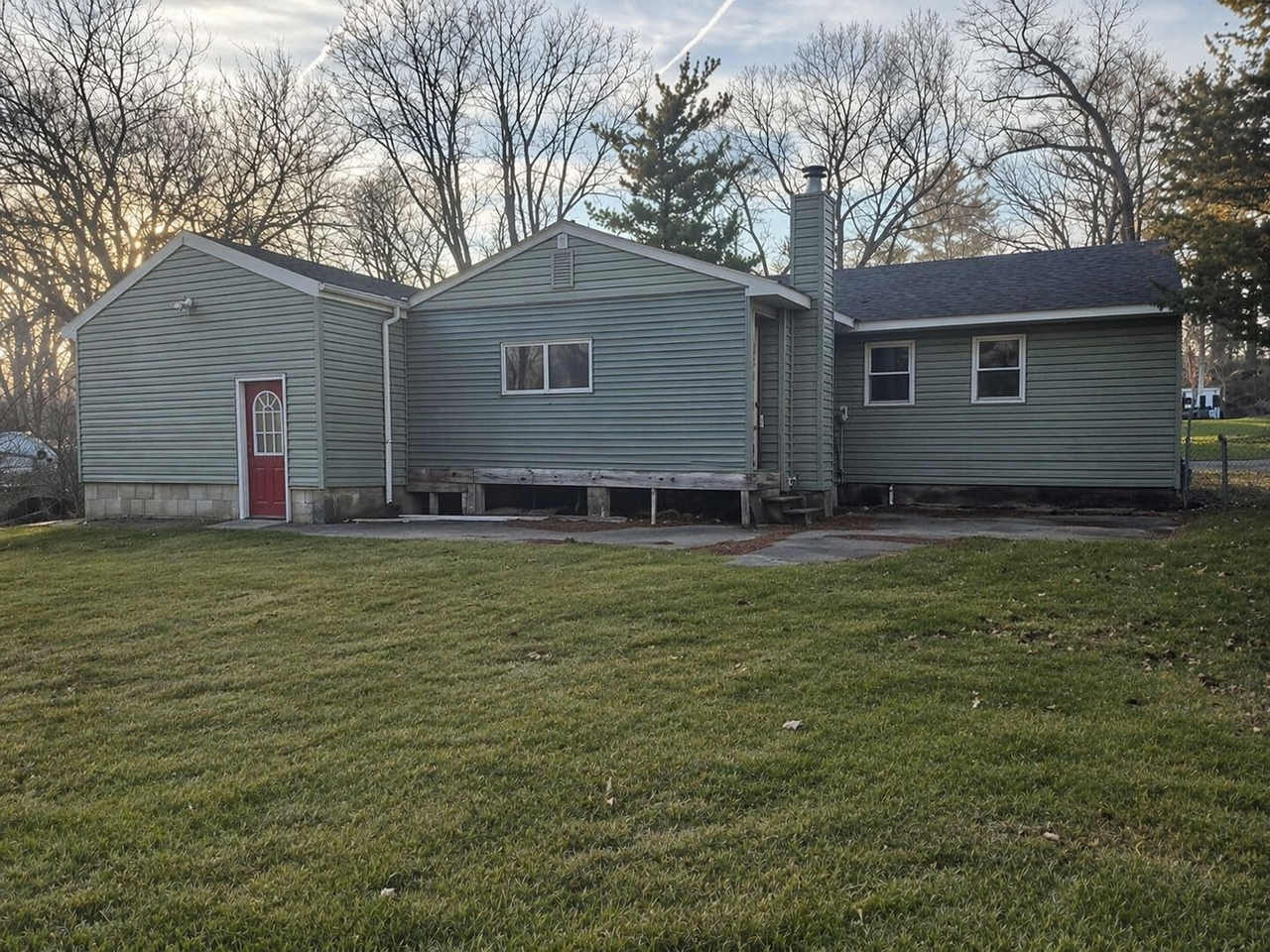 190 Church Rd - Photo 2 of 16