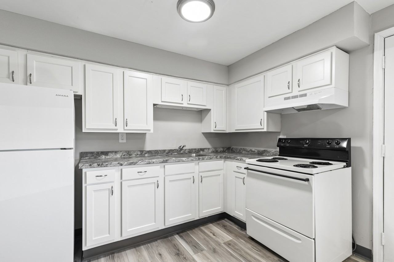 Oakland Park Ct #1887D - Photo 6 of 17