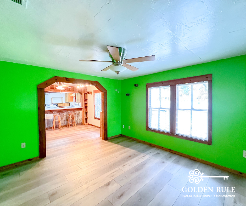 25825 W Newberry Rd #1 - Photo 3 of 14