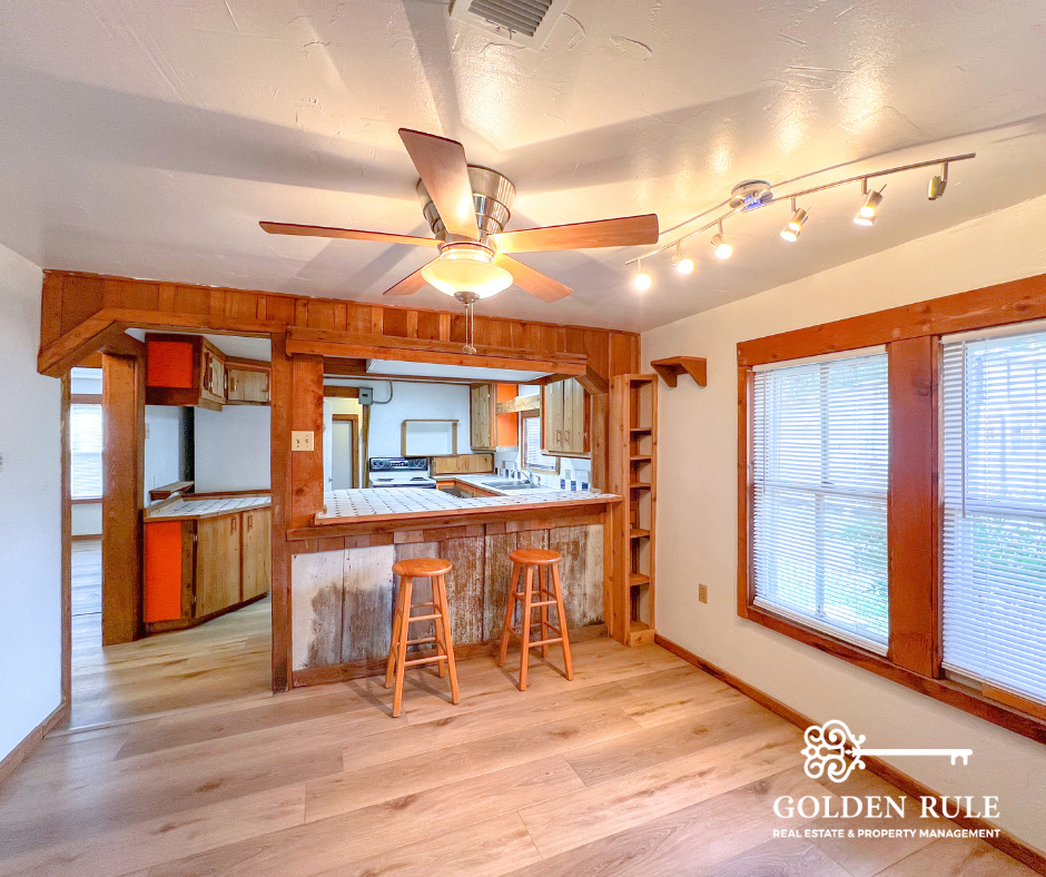 25825 W Newberry Rd #1 - Photo 5 of 14