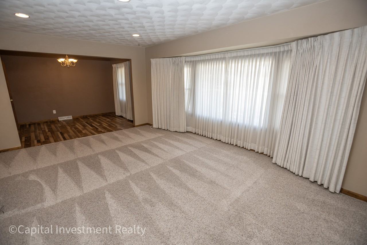 2521 Orchard Ln #1 - Photo 3 of 34