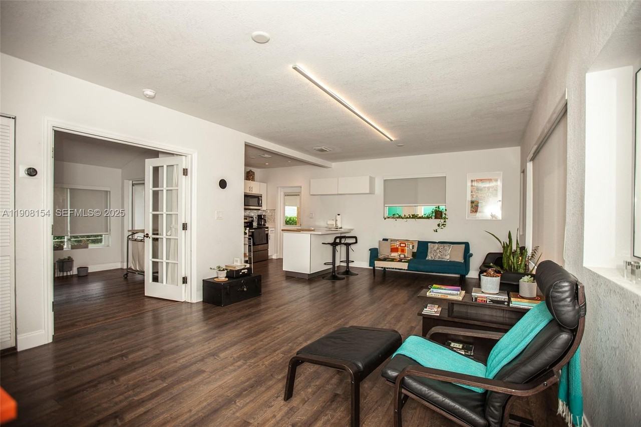 1050 Northwest 46th Street #1050 - Photo 3 of 49