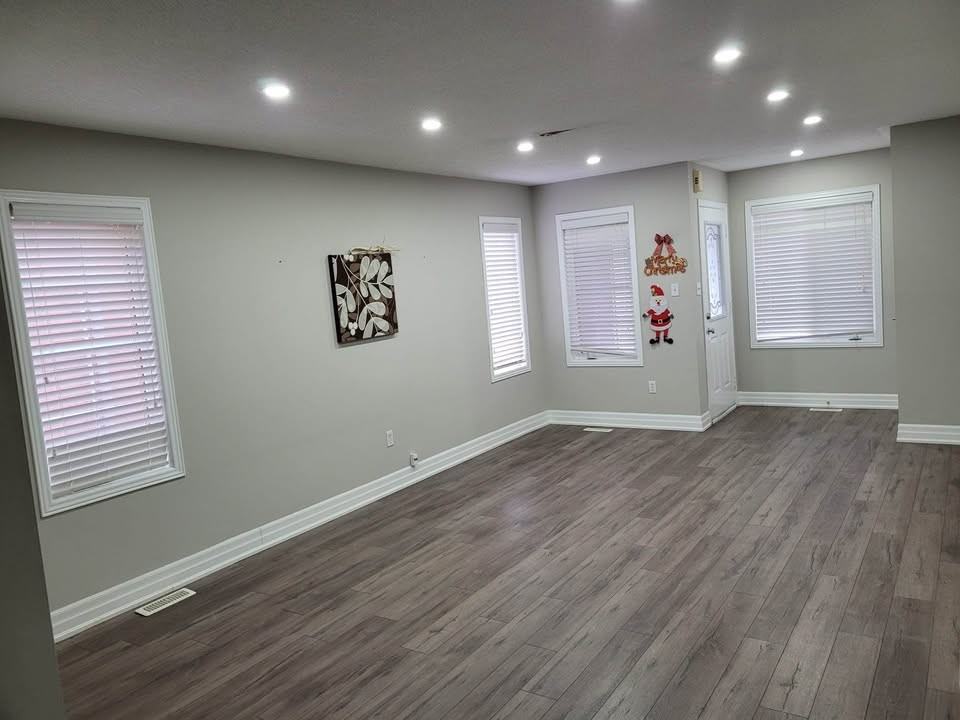 3280 Camberwell Drive - Photo 2 of 23