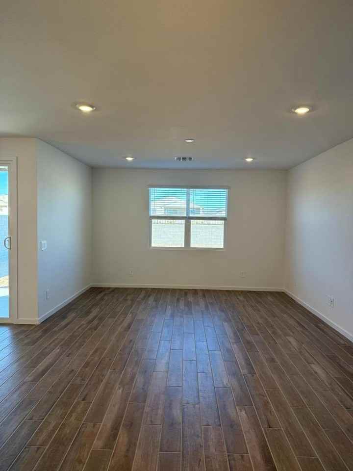 17816 W Coolidge St - Photo 6 of 19