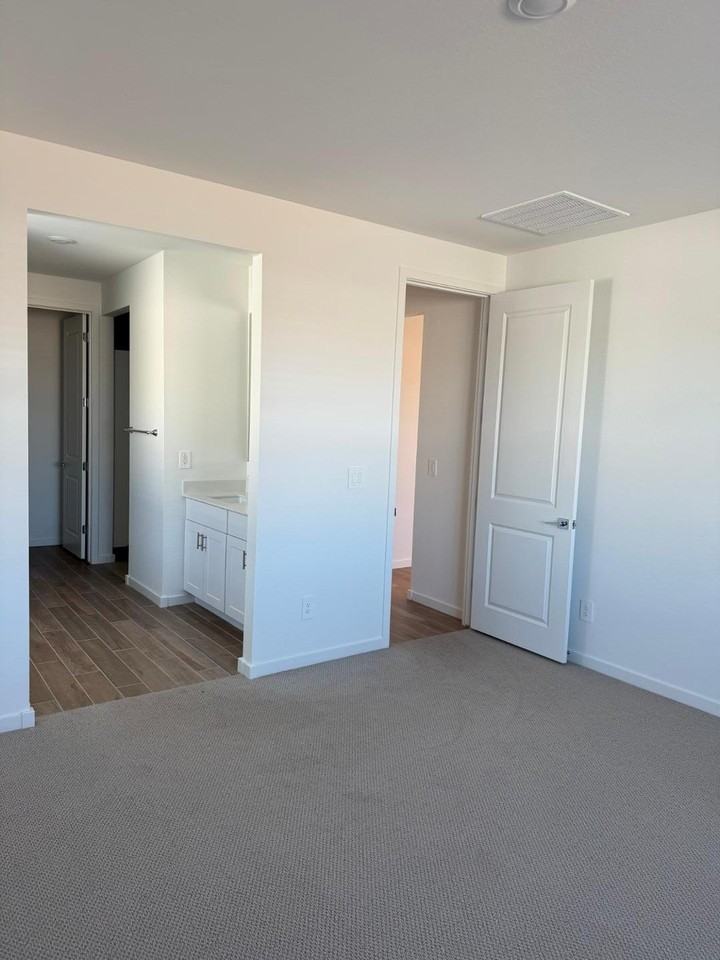 17816 W Coolidge St - Photo 7 of 19