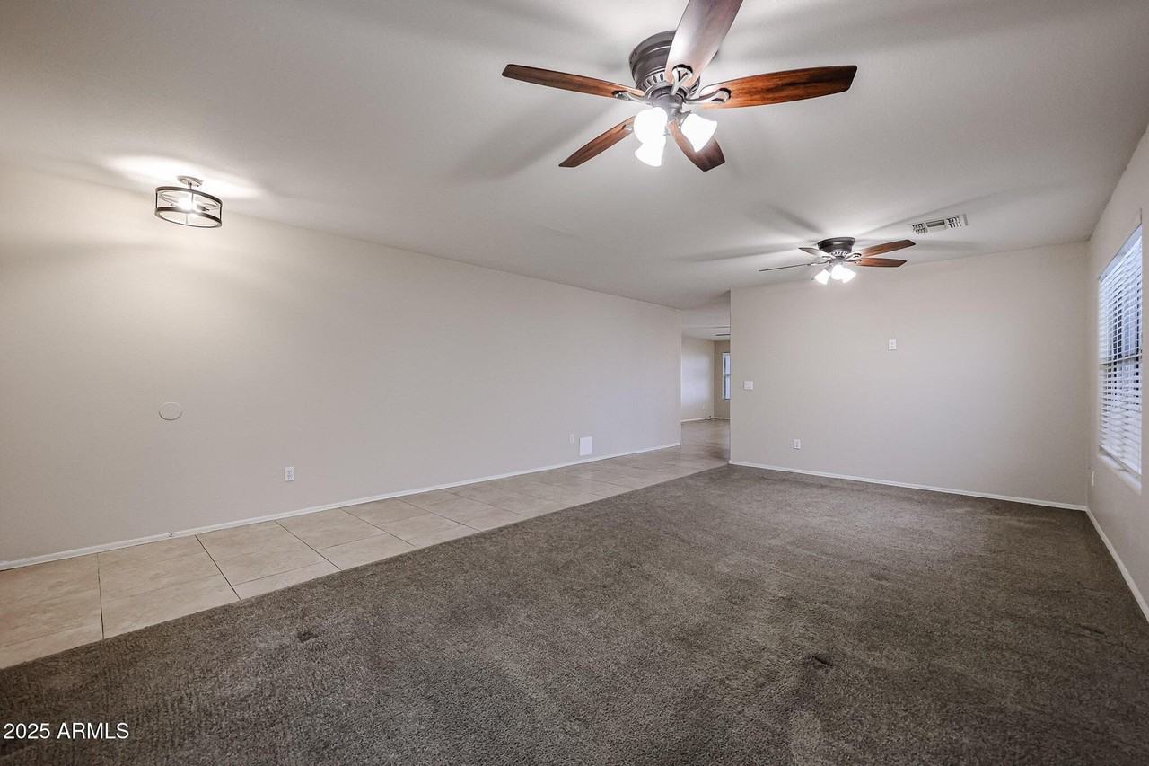 26224 N 40th Pl - Photo 5 of 39