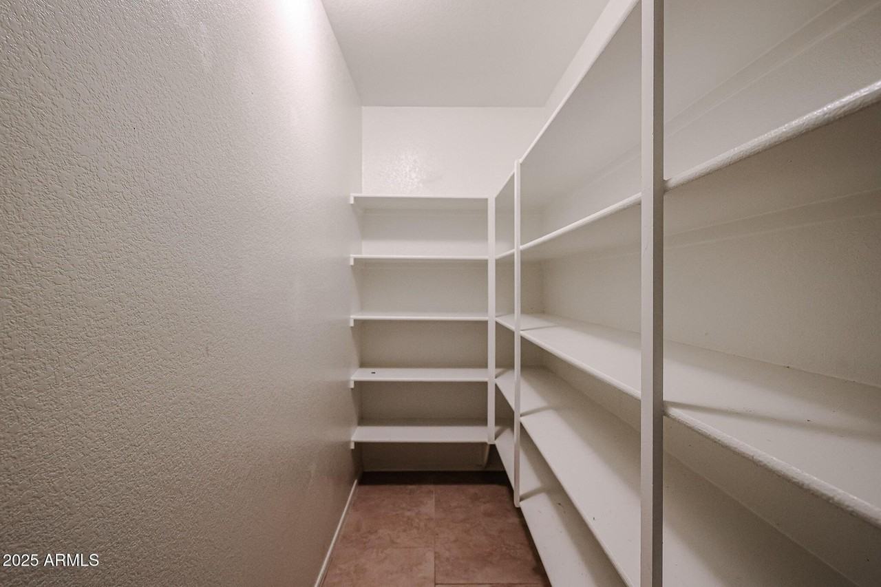 26224 N 40th Pl - Photo 7 of 39