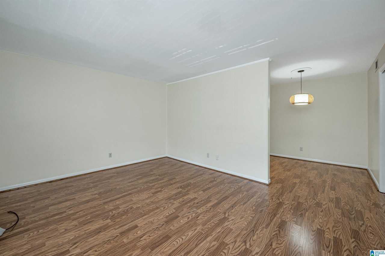 2727 Highland Ave S #204 - Photo 3 of 22