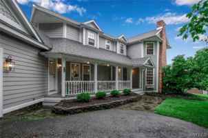 featured image of 5940 Thompson Rd