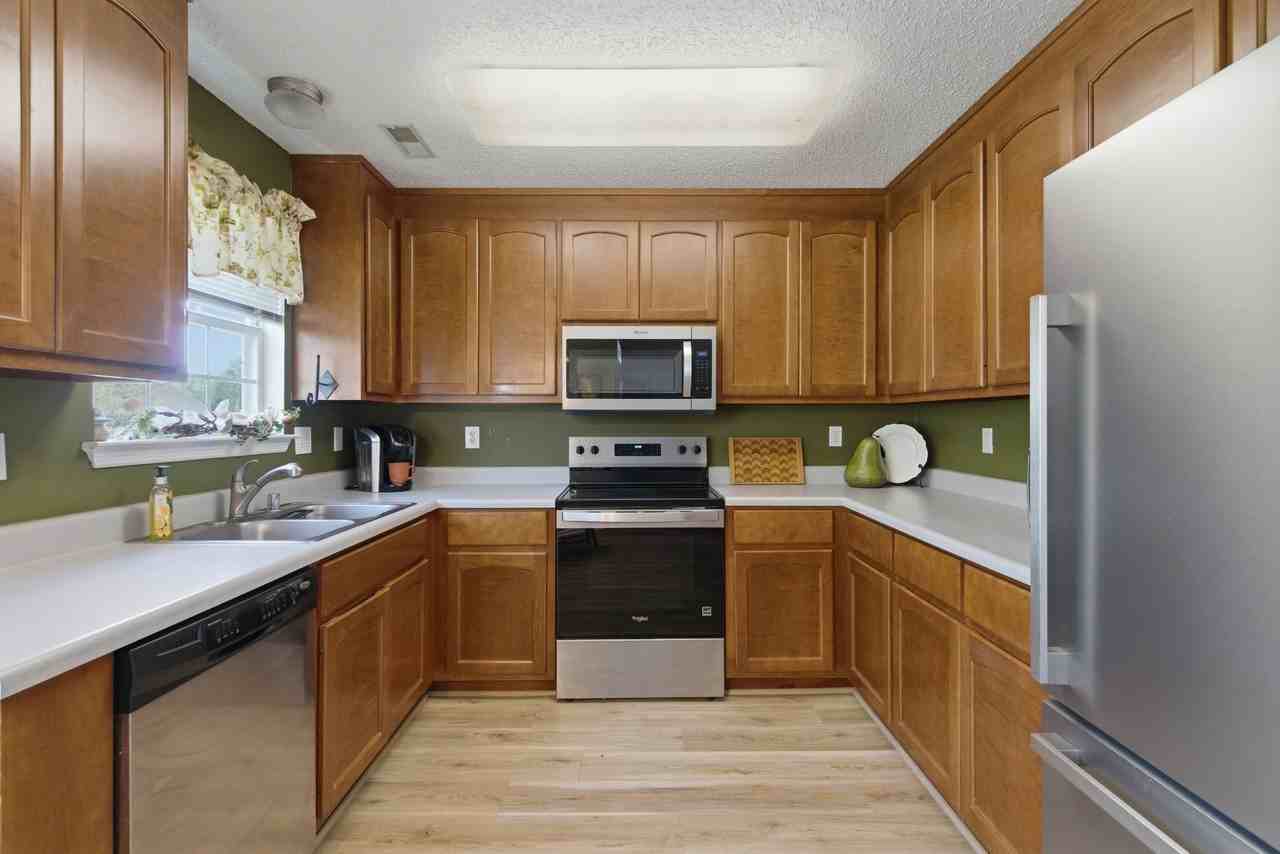 236 River Oaks Dr #1 - Photo 5 of 10