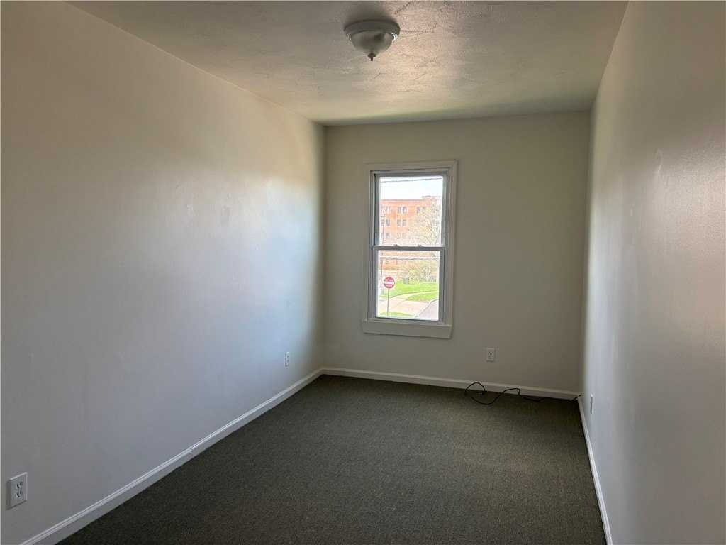 122 W High St #201 - Photo 7 of 15