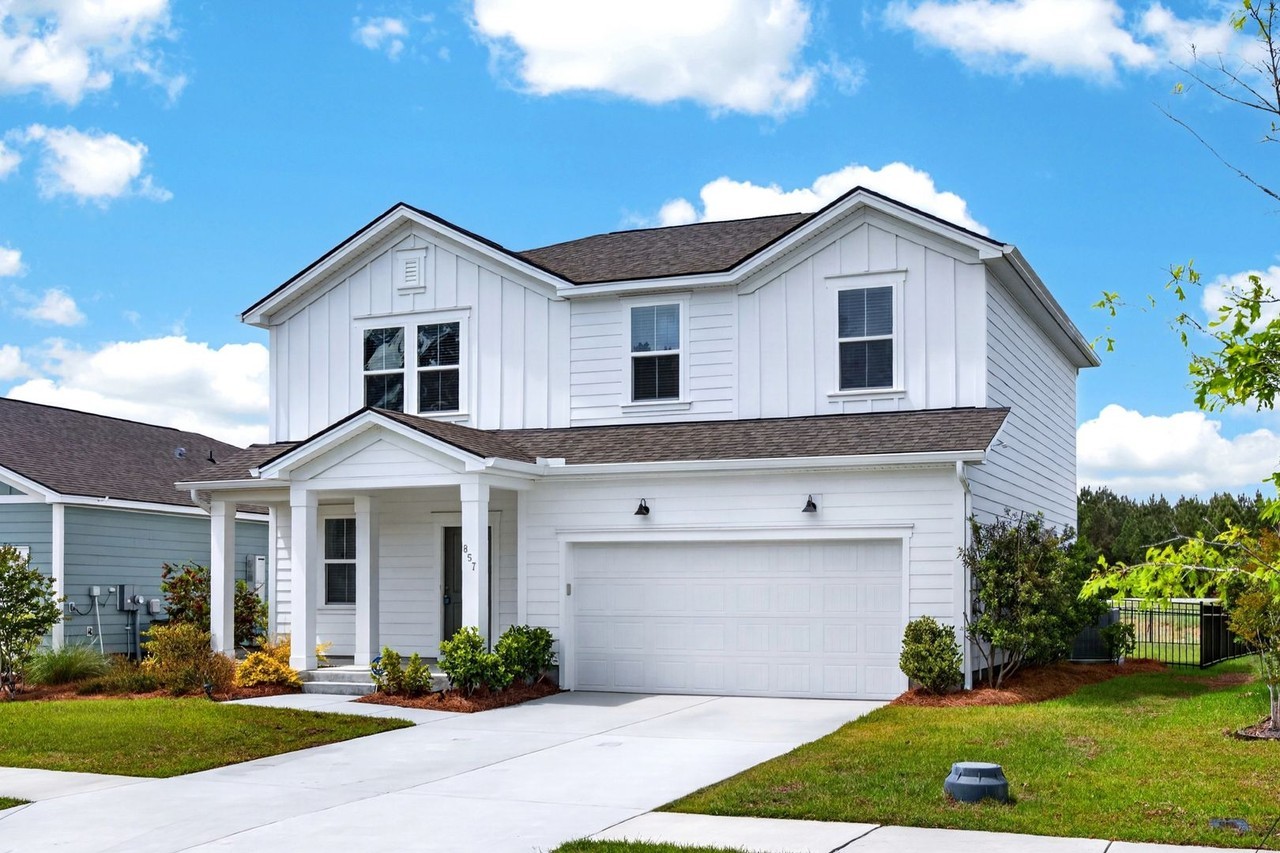 857 Longleaf Dr - Photo 4 of 43