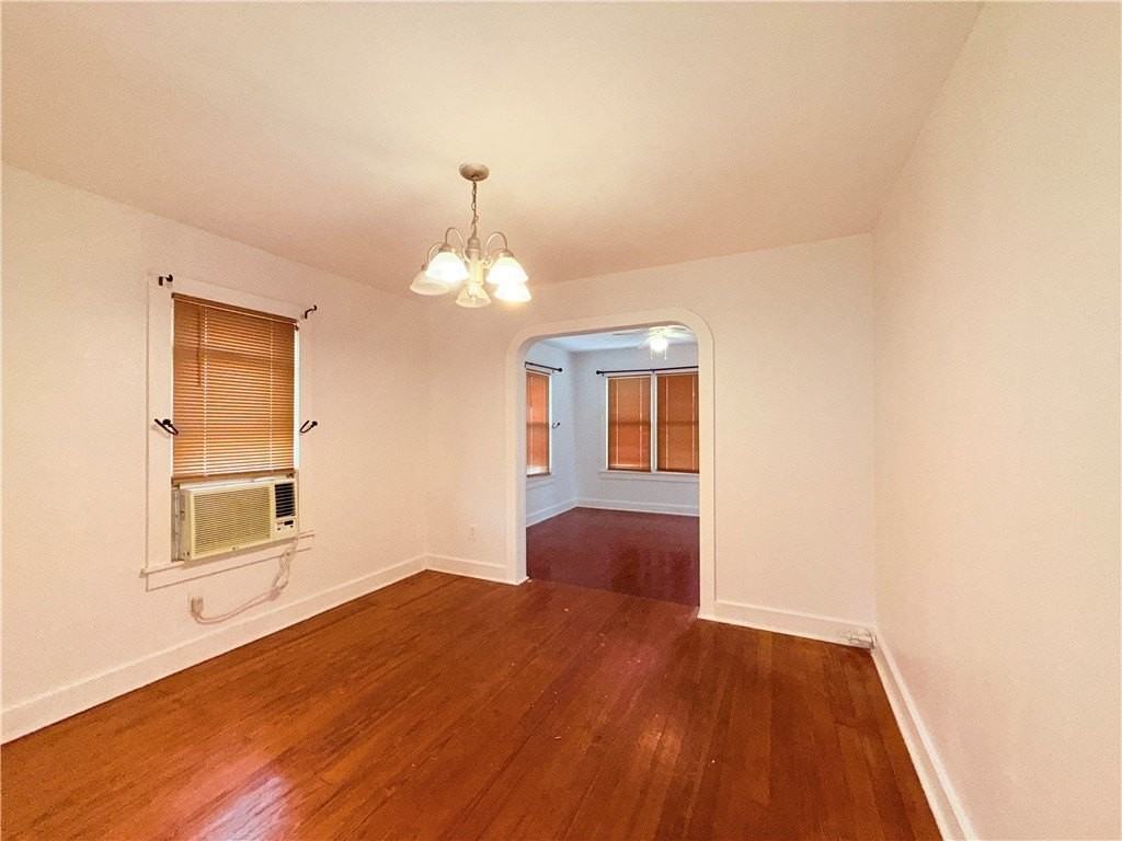 507 E Commons St - Photo 7 of 23