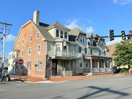 featured image of Nw Front St