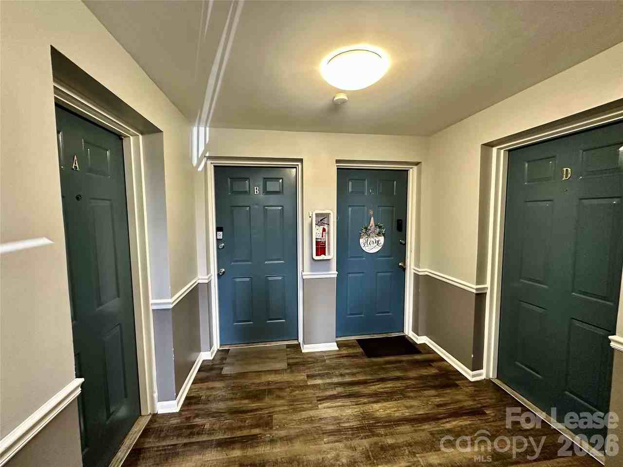 1645 Arlyn Cir - Photo 3 of 22