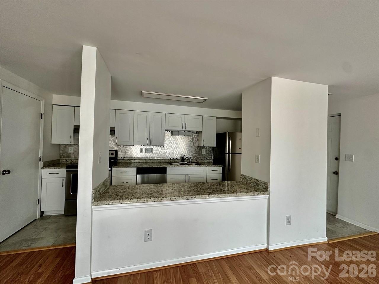 1645 Arlyn Cir - Photo 5 of 22