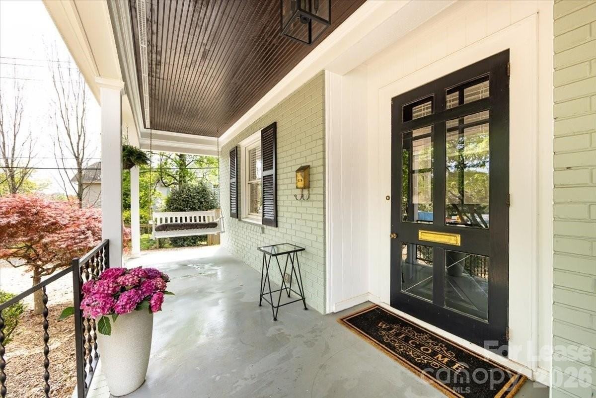 3920 Haven Dr - Photo 6 of 47