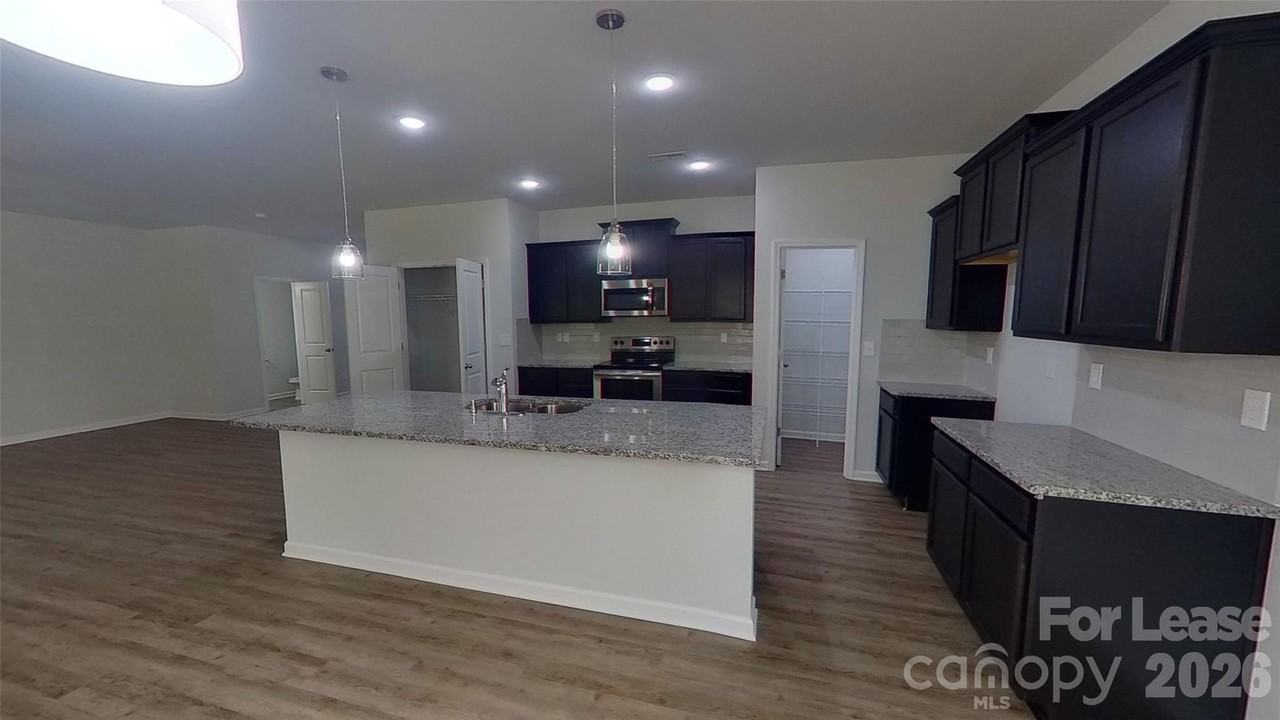 4509 Cecilia Ln - Photo 5 of 15